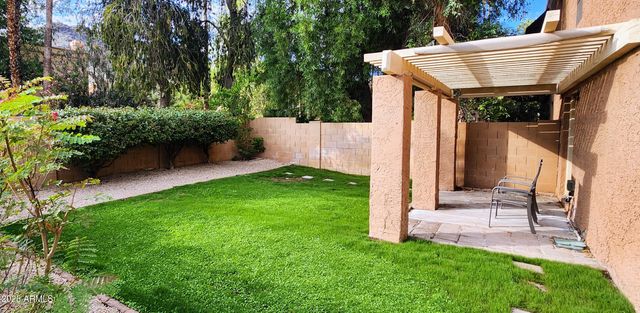 730 E North Lane Unit 2, Phoenix, AZ 85020
