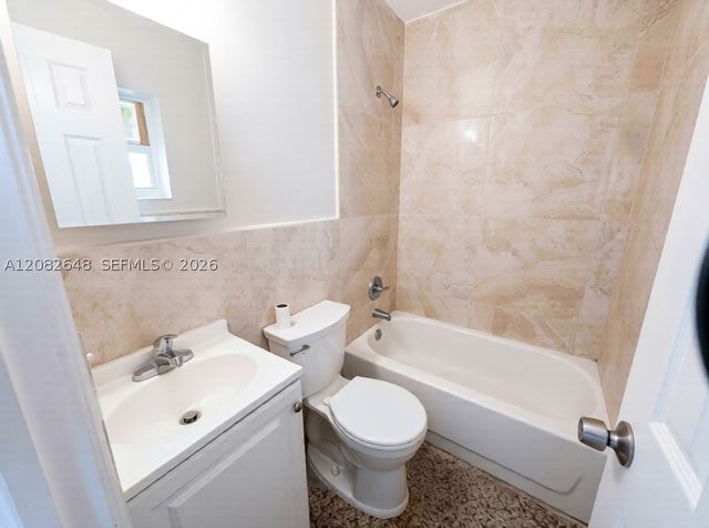 6001 NW 14th Ave 2, Miami, FL 33142