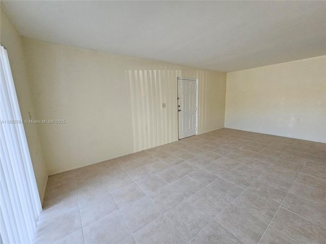 1153 Lake Victoria Dr D, West Palm Beach, FL 33411