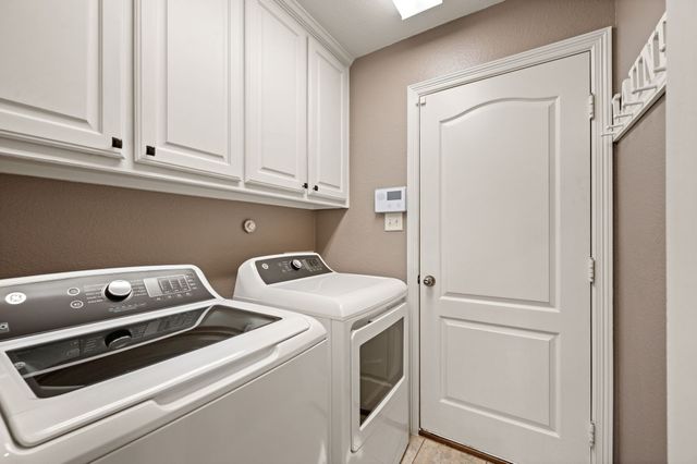 6024 Frost Street, North Richland Hills, TX 76180