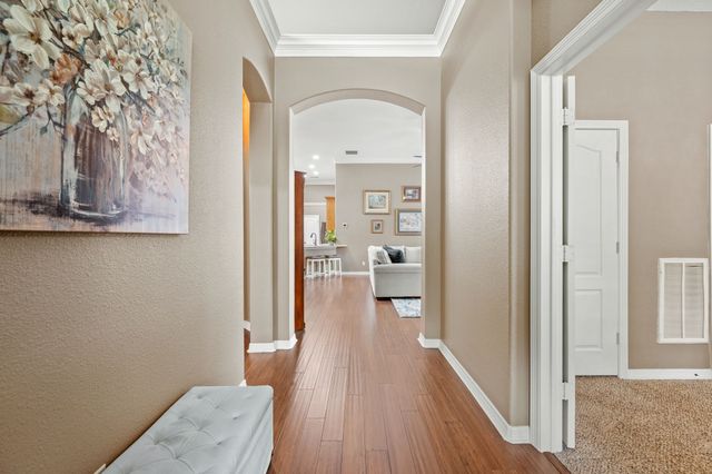 6024 Frost Street, North Richland Hills, TX 76180