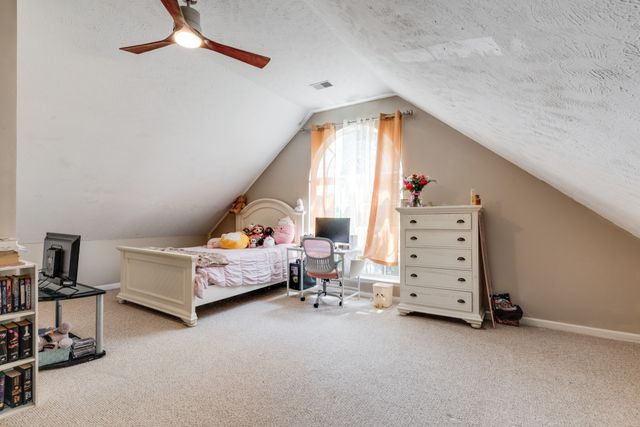 206 Kiowa Ct, White House, TN 37188