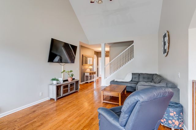 206 Kiowa Ct, White House, TN 37188