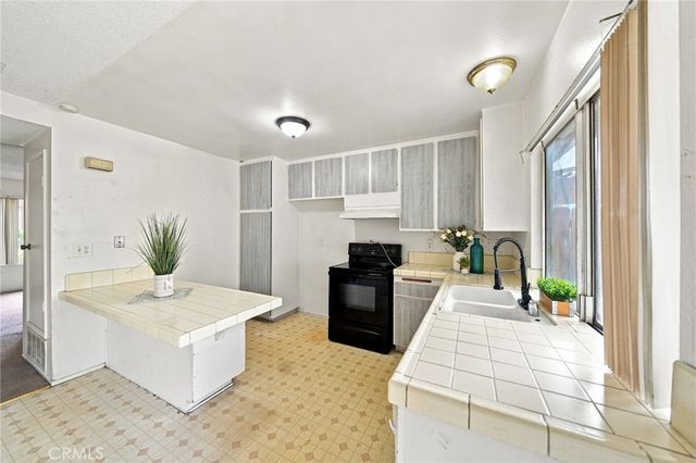 4978 Avila Way, Buena Park, CA 90621