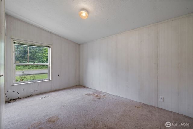 16715 122nd Ave E, Puyallup, WA 98374