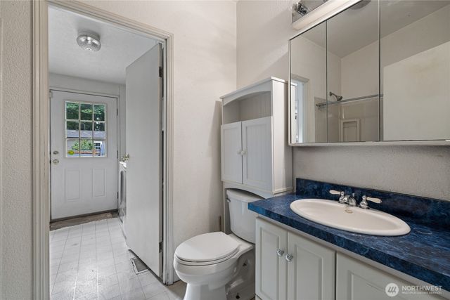 16715 122nd Ave E, Puyallup, WA 98374