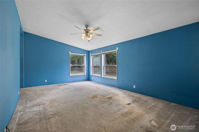 16715 122nd Ave E, Puyallup, WA 98374