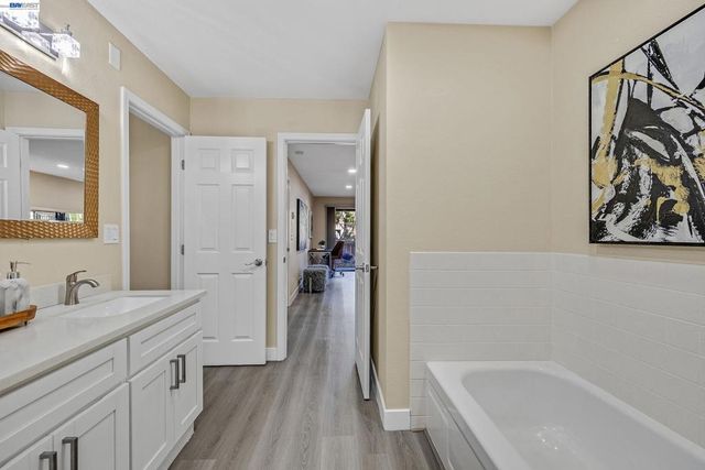 39139 Argonaut Way 107, Fremont, CA 94538