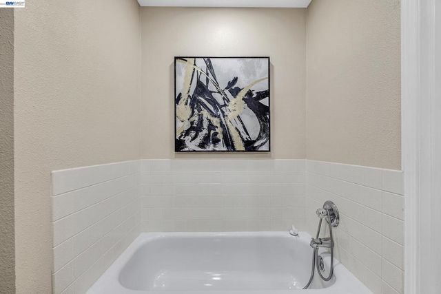 39139 Argonaut Way 107, Fremont, CA 94538