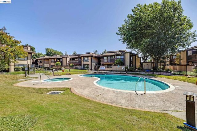 39139 Argonaut Way 107, Fremont, CA 94538