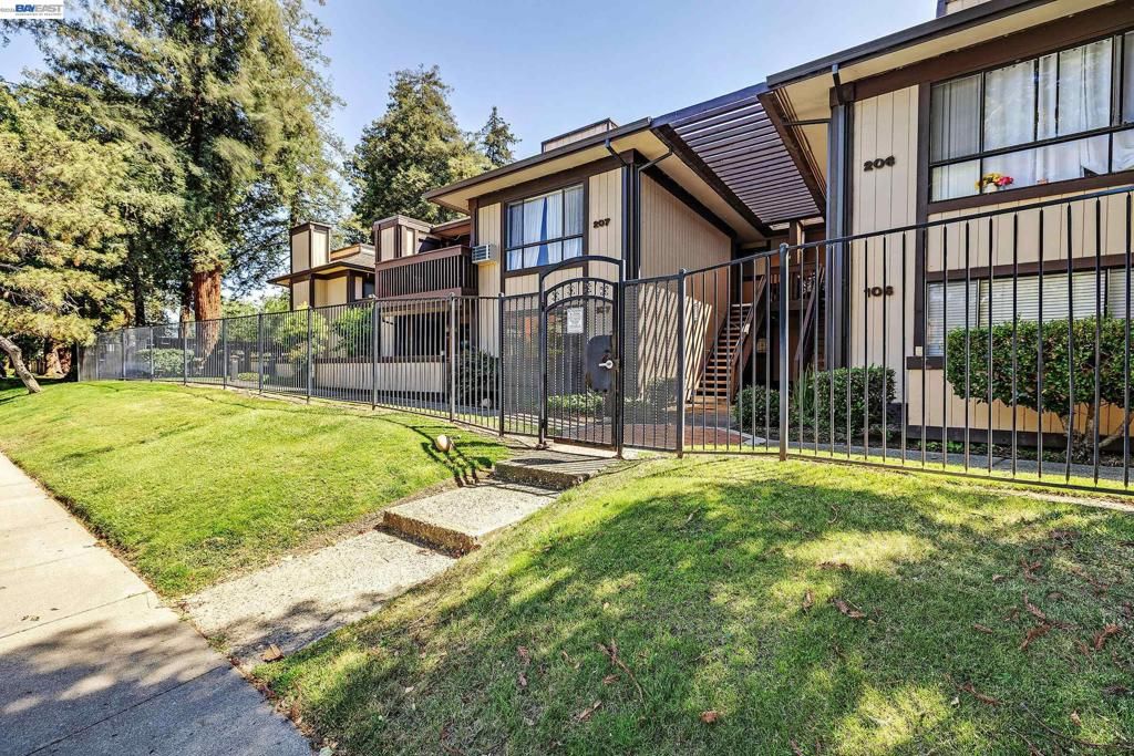 39139 Argonaut Way 107, Fremont, CA 94538
