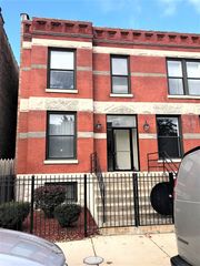 2912 W Warren Boulevard 1, Chicago, IL 60612