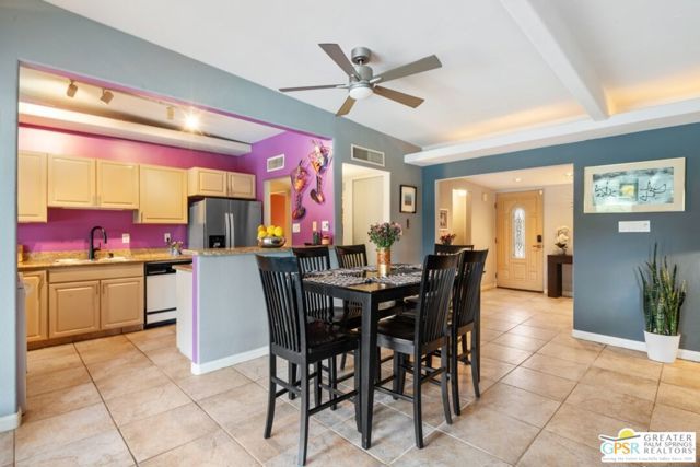 648 S Roxbury Drive, Palm Springs, CA 92264