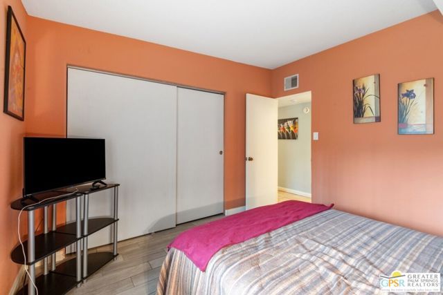 648 S Roxbury Drive, Palm Springs, CA 92264