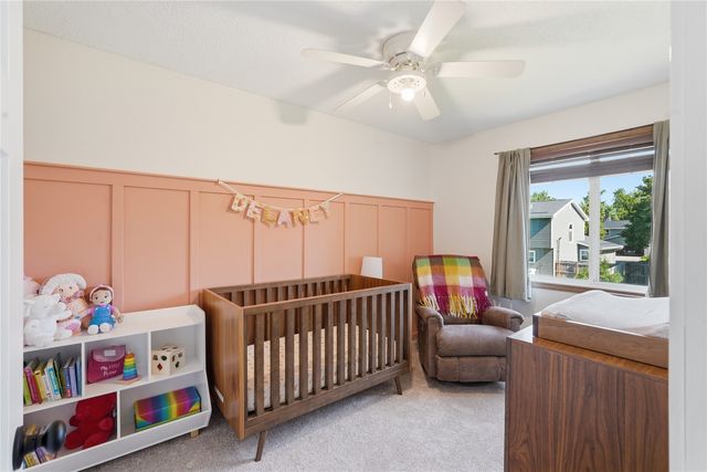 5313 Meadow Place, West Des Moines, IA 50266