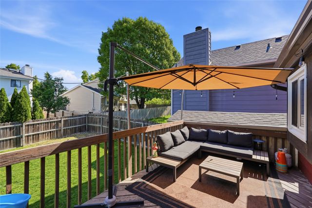 5313 Meadow Place, West Des Moines, IA 50266