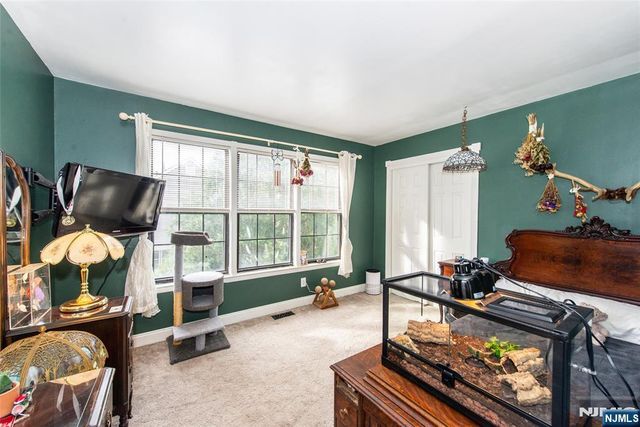 26 Concord H, West Milford, NJ 07480