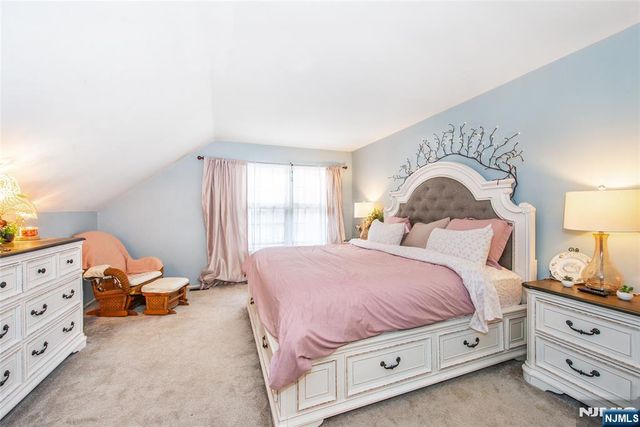 26 Concord H, West Milford, NJ 07480