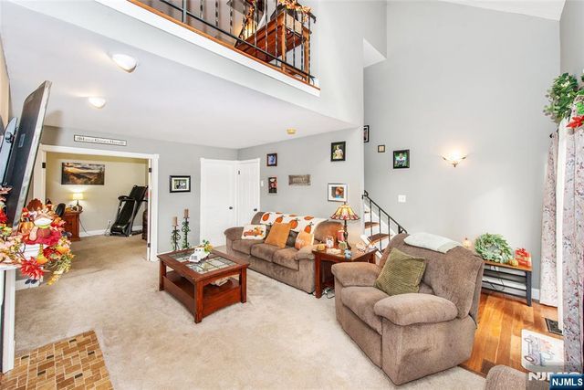 26 Concord H, West Milford, NJ 07480