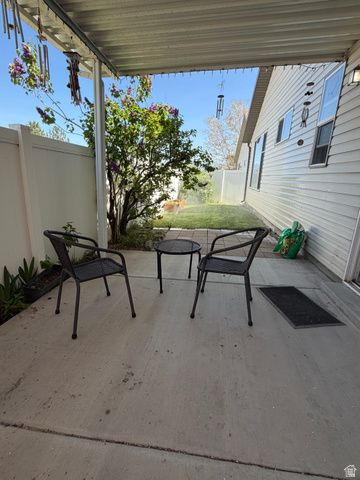 5928 W ROSEBERRY ST, West Jordan, UT 84081