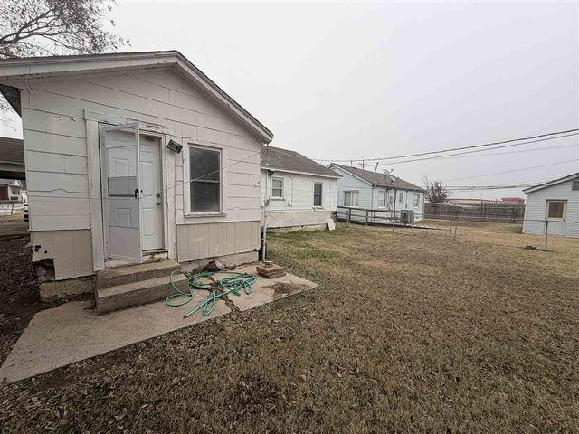 1204 NW Taft, Lawton, OK 73507