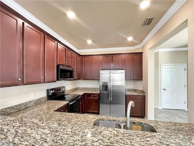 8895 Via Isola CT, Fort Myers, FL 33966