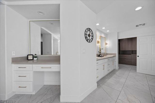 11120 Pentland Downs Street, Las Vegas, NV 89141