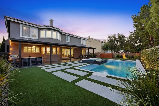 11120 Pentland Downs Street, Las Vegas, NV 89141