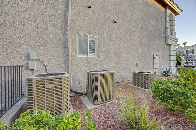 11120 Pentland Downs Street, Las Vegas, NV 89141
