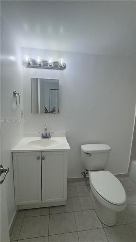 14611 N Kendall Dr 304L, Miami, FL 33186