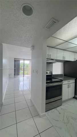 14611 N Kendall Dr 304L, Miami, FL 33186