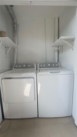 14611 N Kendall Dr 304L, Miami, FL 33186