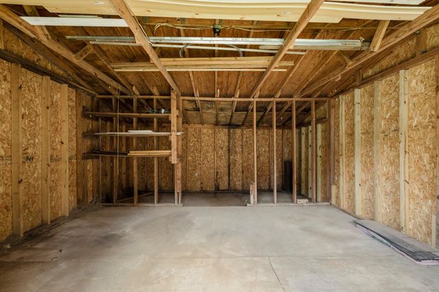 140 Friar Tuck Road, Shepherd, TX 77371