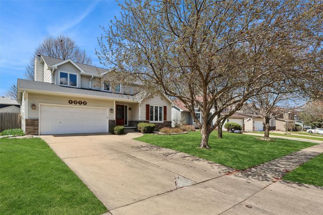 1212 64th Street, West Des Moines, IA 50266