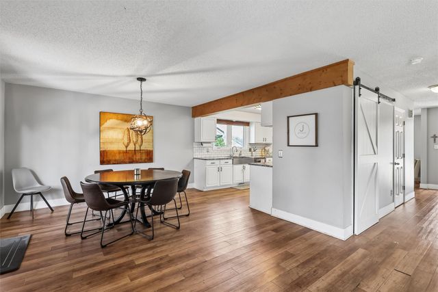 1212 64th Street, West Des Moines, IA 50266