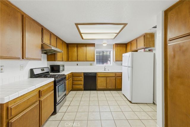 5952 Maybelle St, Riverside, CA 92504