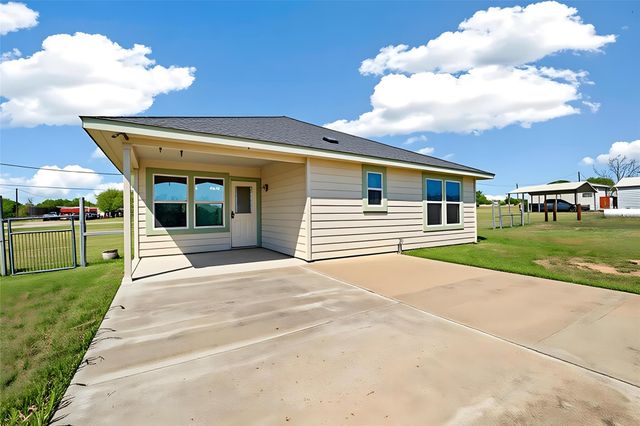 833 Thousand Oaks TRL, Liberty Hill, TX 78642