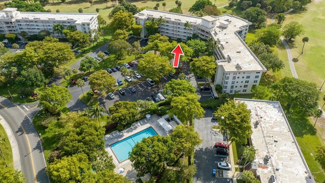 3800 Oaks Clubhouse Drive 110, Pompano Beach, FL 33069