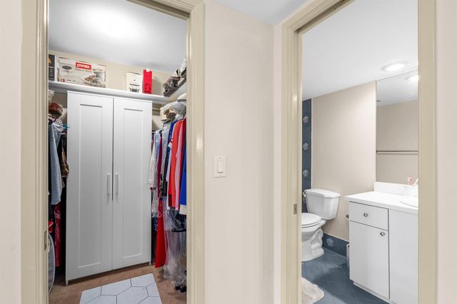 3800 Oaks Clubhouse Drive 110, Pompano Beach, FL 33069