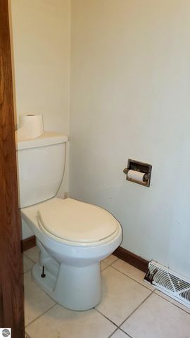 2704 W Deerfield Road, Mt Pleasant, MI 48858