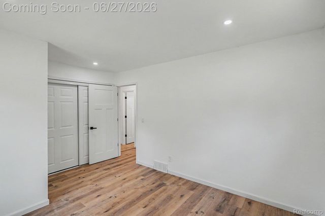 3217 W Cass Avenue, Flint, MI 48504