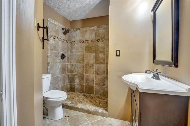 4258 Grant Forest Circle, Ellenwood, GA 30294