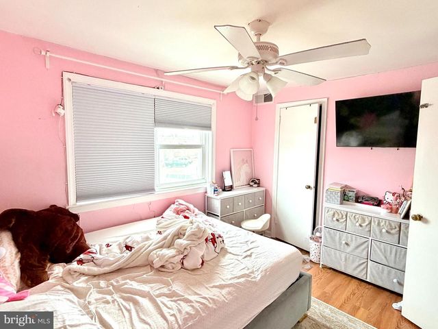 3033 VISTA ST, Philadelphia, PA 19152