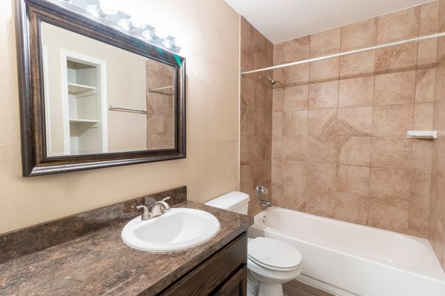 1037 Ramey Circle, Denton, TX 76205