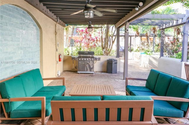 520 SE 5th Ave 2411, Fort Lauderdale, FL 33301