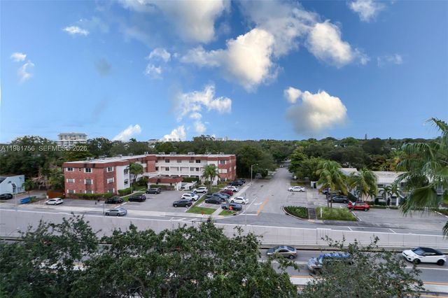 520 SE 5th Ave 2411, Fort Lauderdale, FL 33301