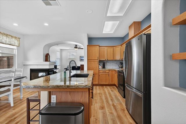 1618 N Dublin Lane, Clovis, CA 93619