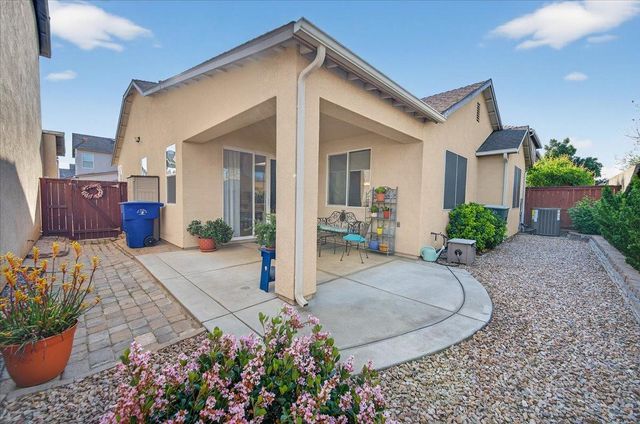 1618 N Dublin Lane, Clovis, CA 93619