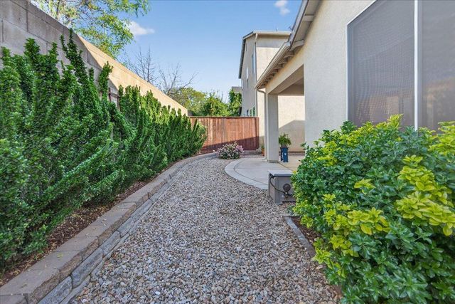 1618 N Dublin Lane, Clovis, CA 93619