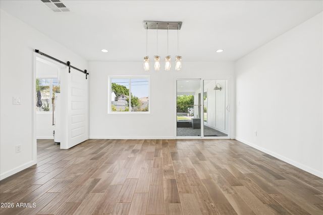 4622 E VIRGINIA Avenue, Phoenix, AZ 85008